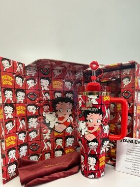 Red Betty Boop 40 oz Tumbler